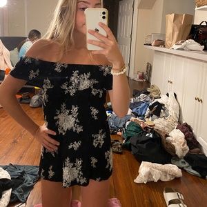 pacsun off the shoulder dress, size M